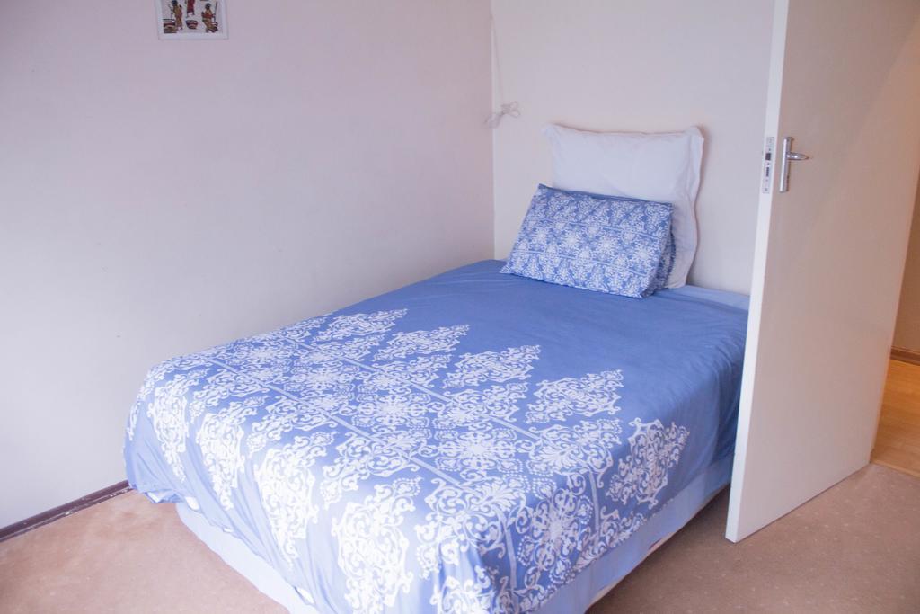 Khuvena Guesthouse Randburg Eksteriør billede